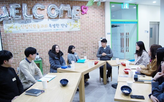 2-3. 신입직원소개.jpg