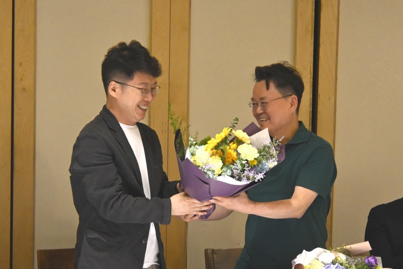 [꾸미기]이사회0.JPG
