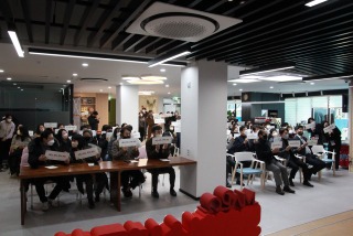 단체사진 (2).JPG