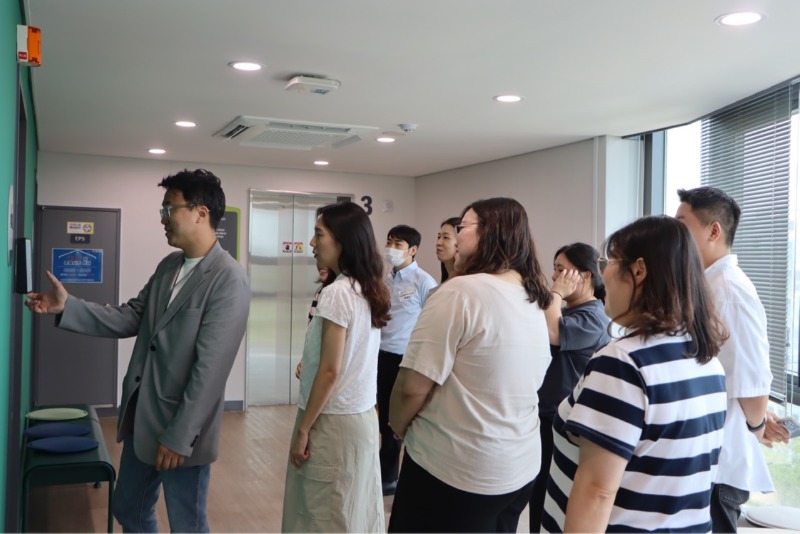 한국청소년재단 직원 밴드_사진_20250619_5.jpg
